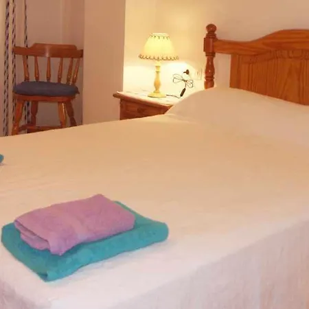 Apartamento En Primera Linea Para 4 Personas * Port de Pollença